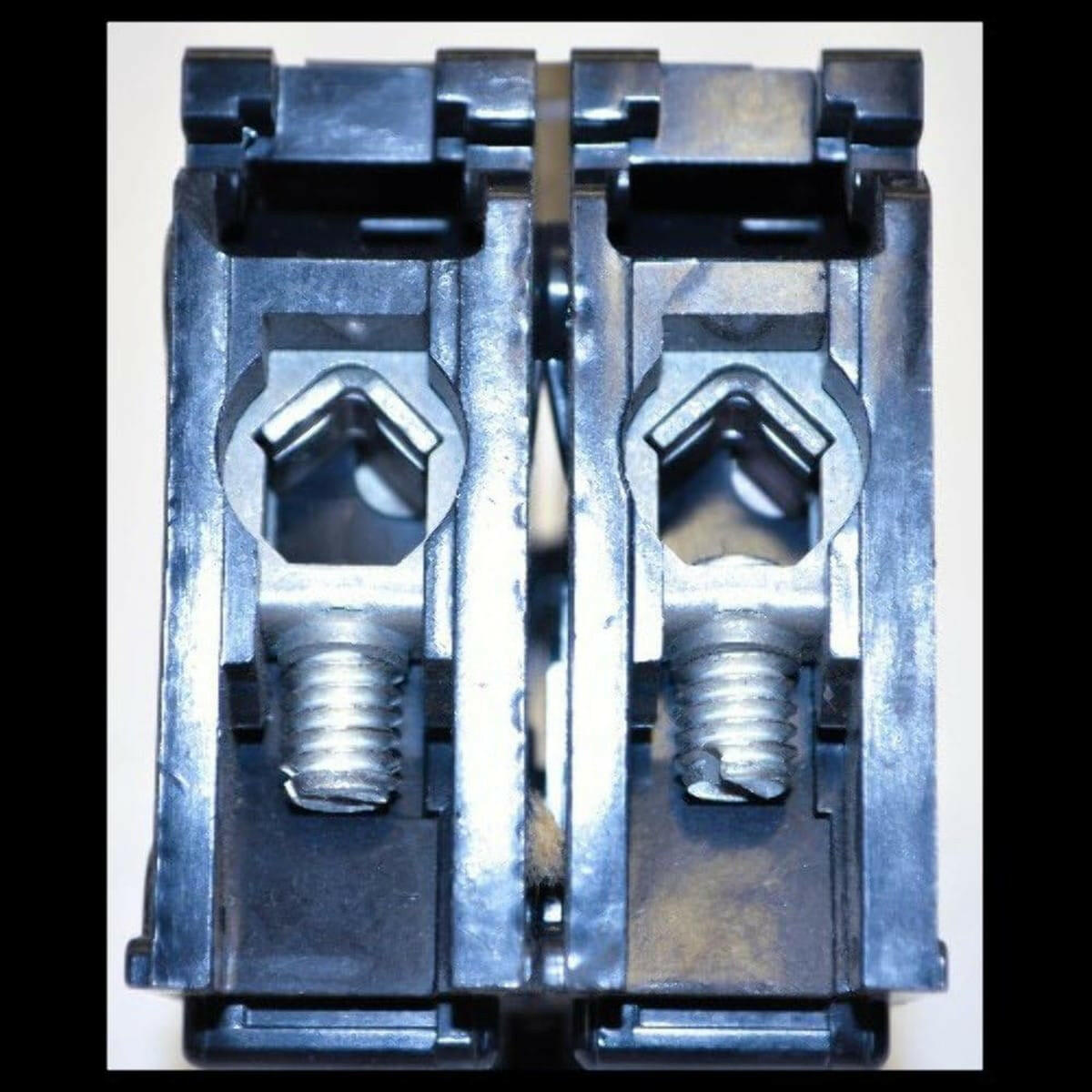 Eaton 120/240 V 60 A Type BR-1 in Thermal Magnetic Circuit Breaker