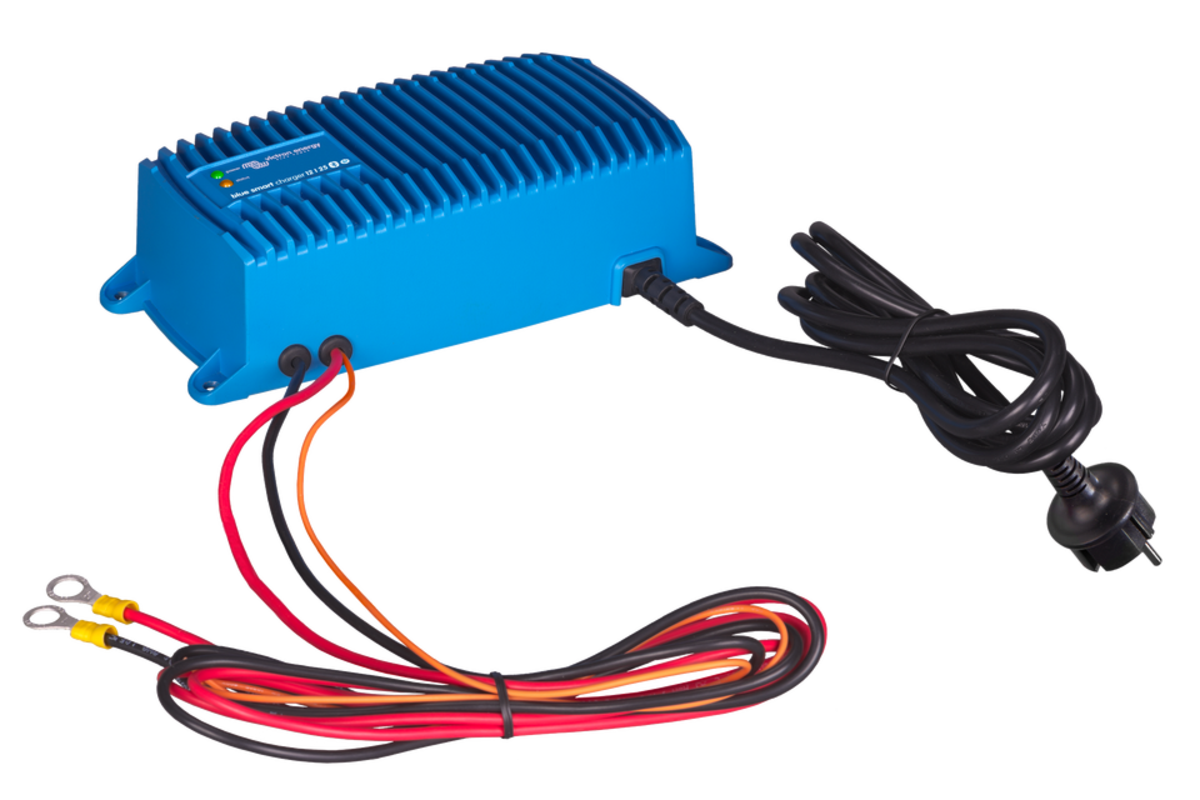 Victron Blue Smart IP67 Charger 12V 120VAC NEMA 5-15-13A