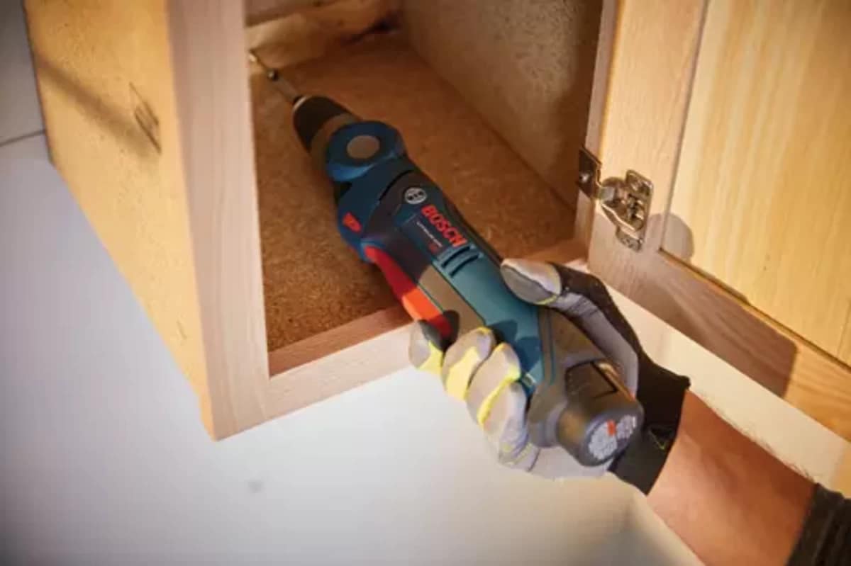Bosch 11.5 in x 3.5 in Keyless Chuck Professional Cordless Right Angle Drill/Driver Kit